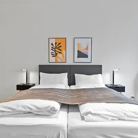 Flatista Homes - Old Town