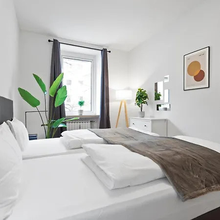 Flatista Homes - Old Town * Múnich